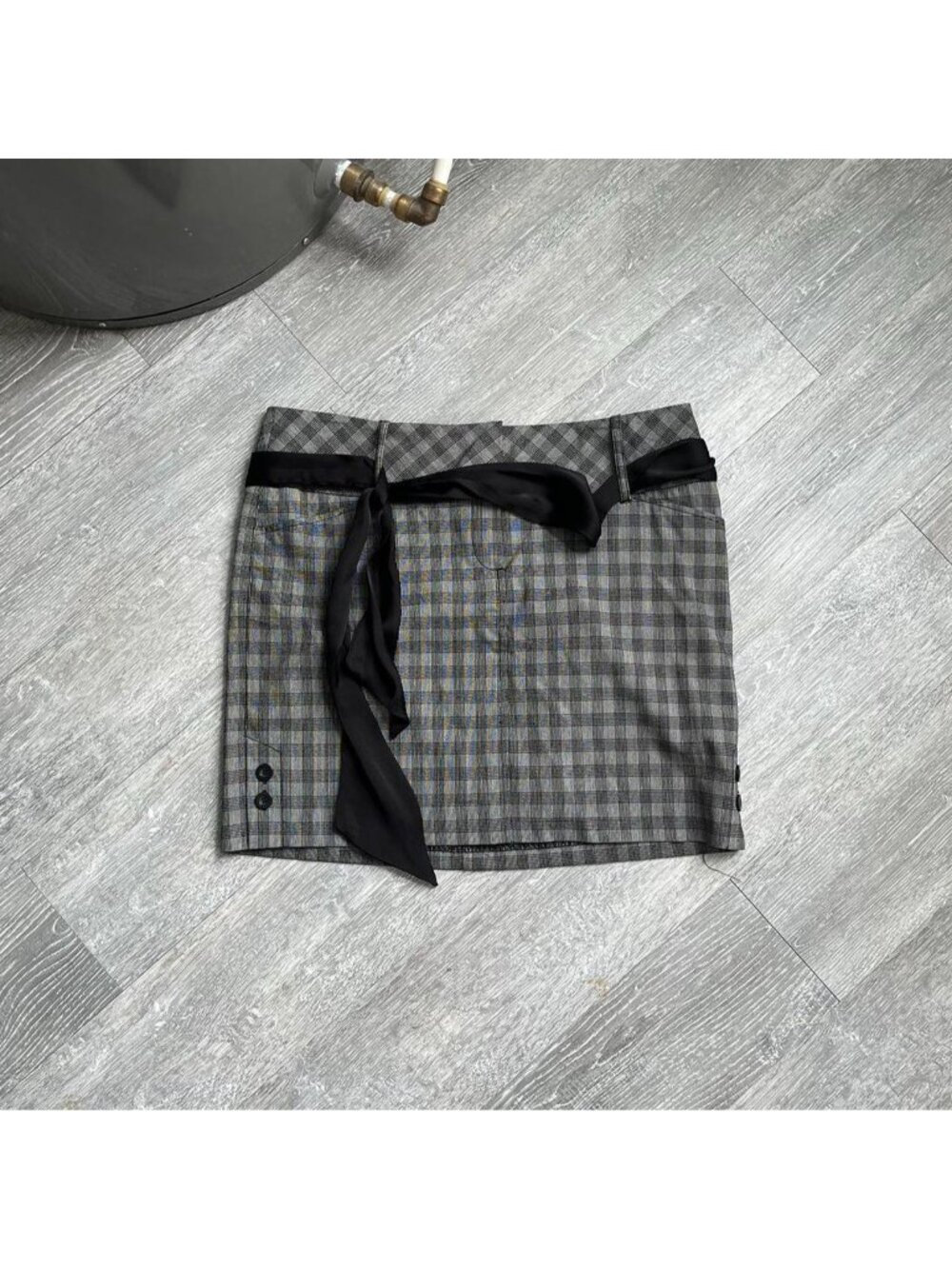 Grey / Black Vintage Dynamite Plaid Preppy Mini Skirt W/ Black Belt / Tie Wrap